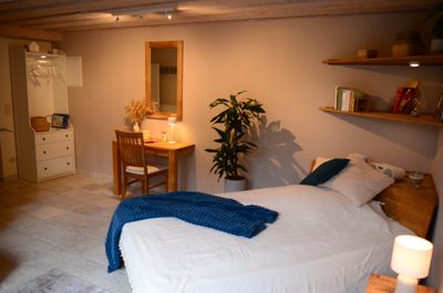 gallery-photo